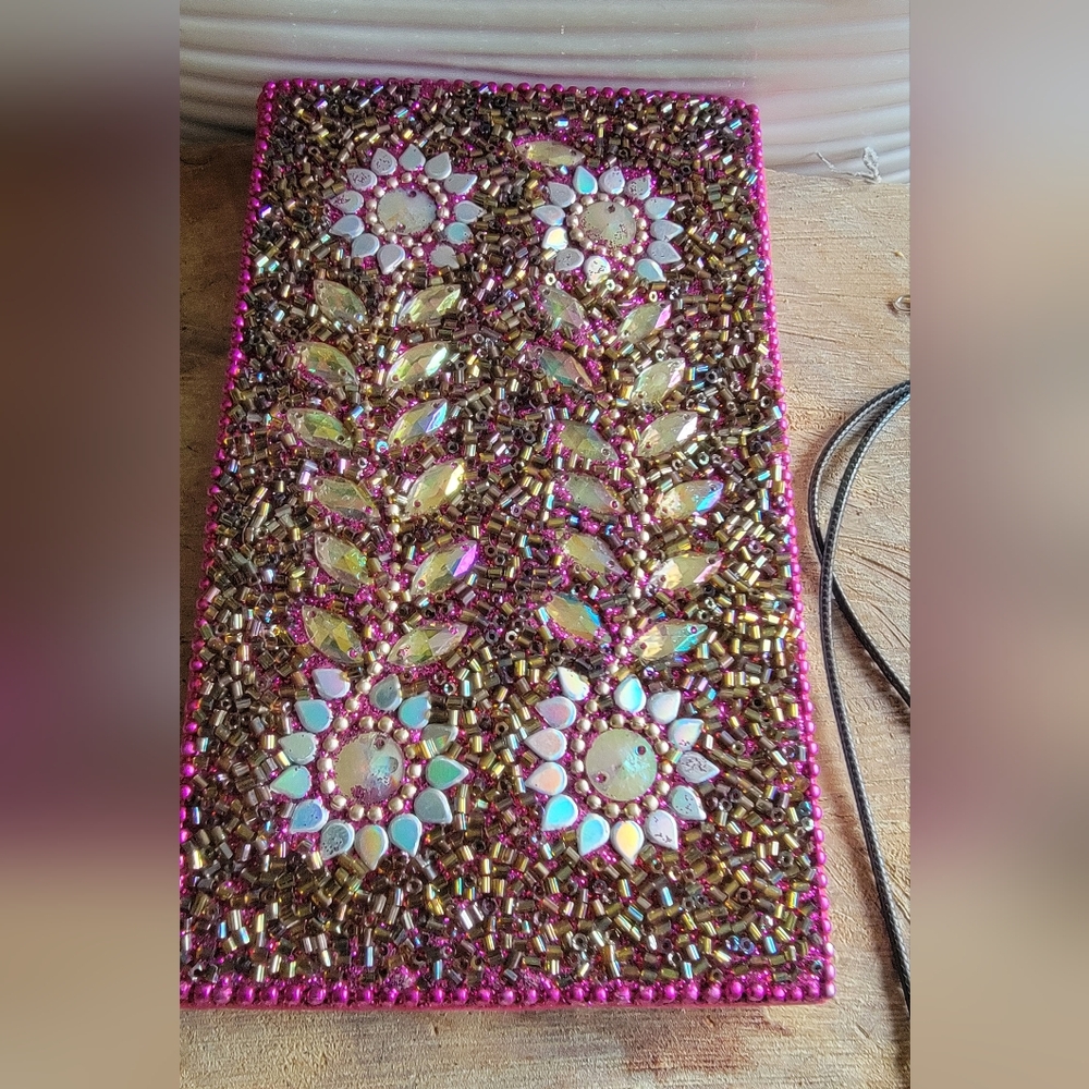HANCRAFTED Beaded Floral Journal, Carnelian Bracelet & Rose Q. Necklace Set - Picture 4 of 7